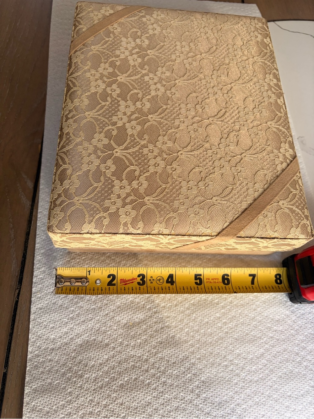 Victoria's Secret Lace Jewelry Box in Champagne